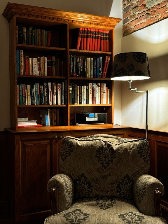 How to Create a Cozy Reading Nook in Any Room of Your Home